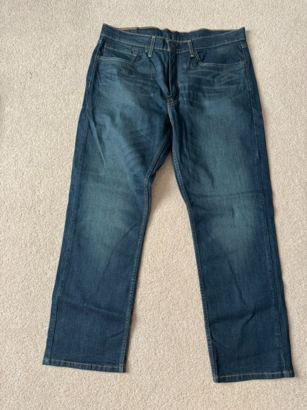 NWOT Levi’s 559 Jeans Mens Relaxed Straight Stretch Medium Wash